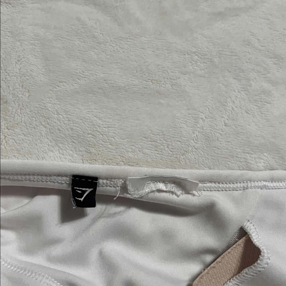 Gymshark White Sports Bra - Picture 5 of 5